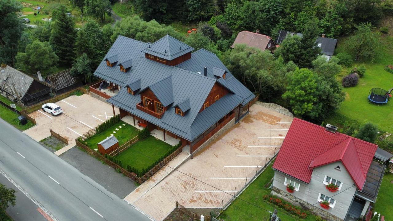 Velké Karlovice Apartmany Jezerne מראה חיצוני תמונה