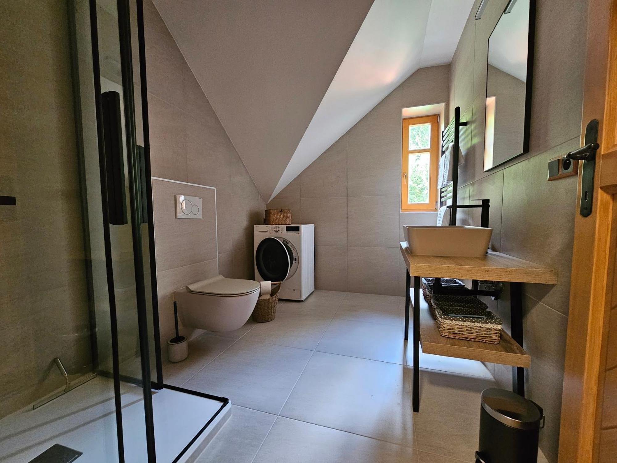 Velké Karlovice Apartmany Jezerne מראה חיצוני תמונה