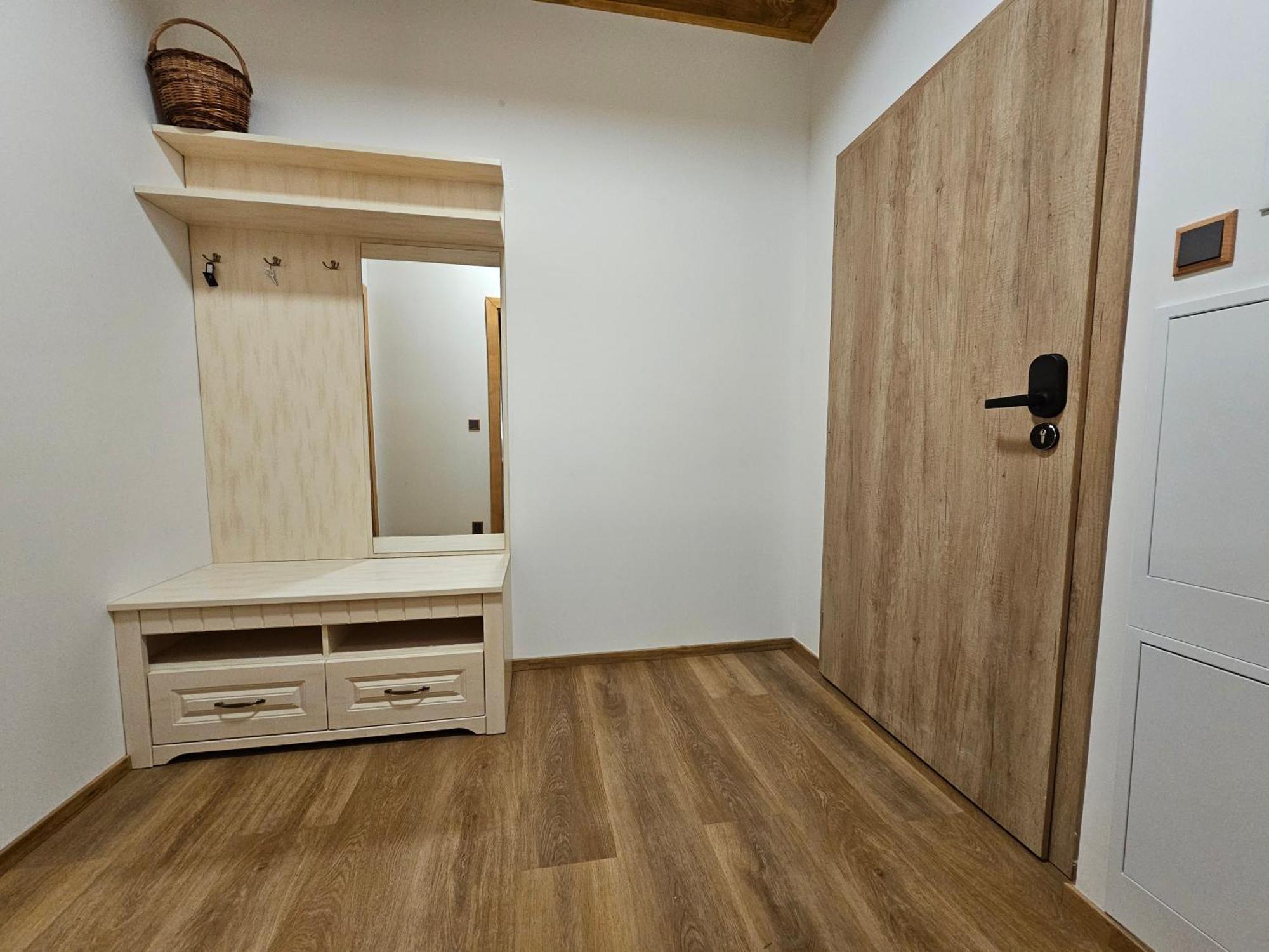 Velké Karlovice Apartmany Jezerne חדר תמונה
